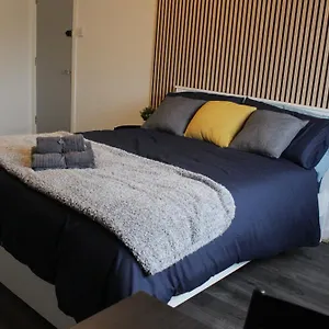 Superb Flats In Centre Southampton